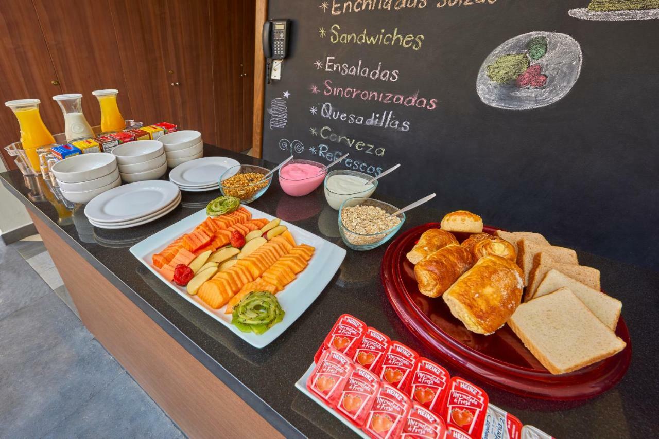 מלון Wyndham Garden Mexico Reforma מראה חיצוני תמונה